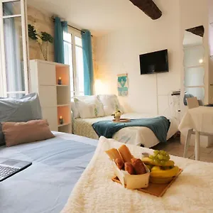 25 M2 Centre Apartment Avignon