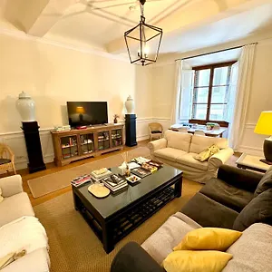 Tintori Elegant Apartment Florence
